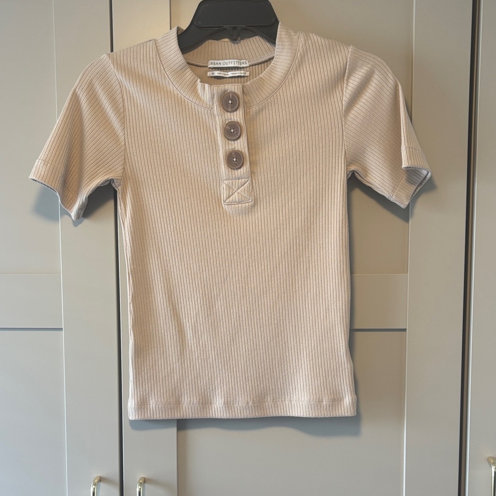 Urban Outfitters Beige Ribbed Short Sleeve Tee